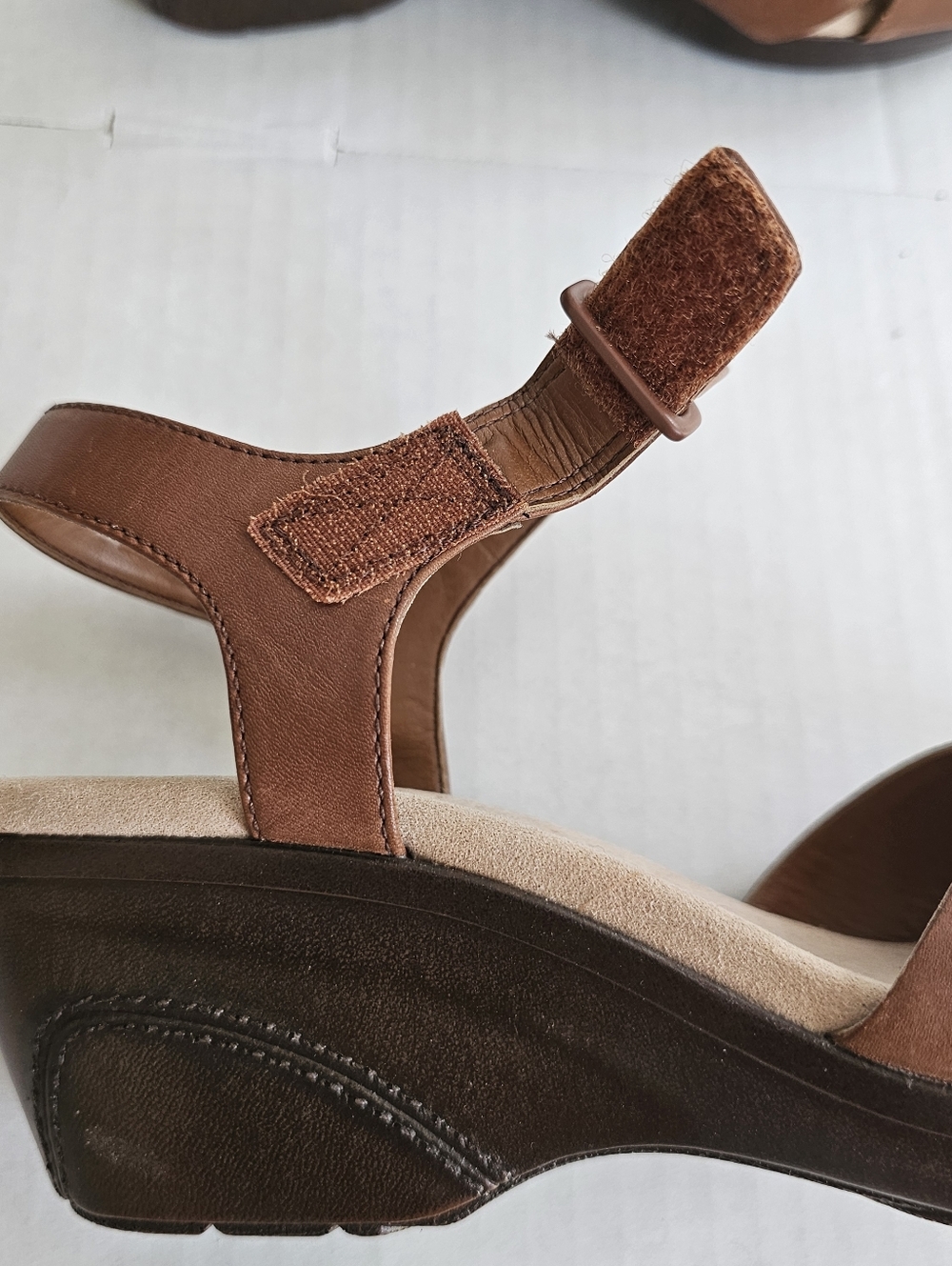 Collection By Clarks Lynette Wedge Sandals Size 9 Mahogany Brown Ankle Strap - Picture 7 of 12
